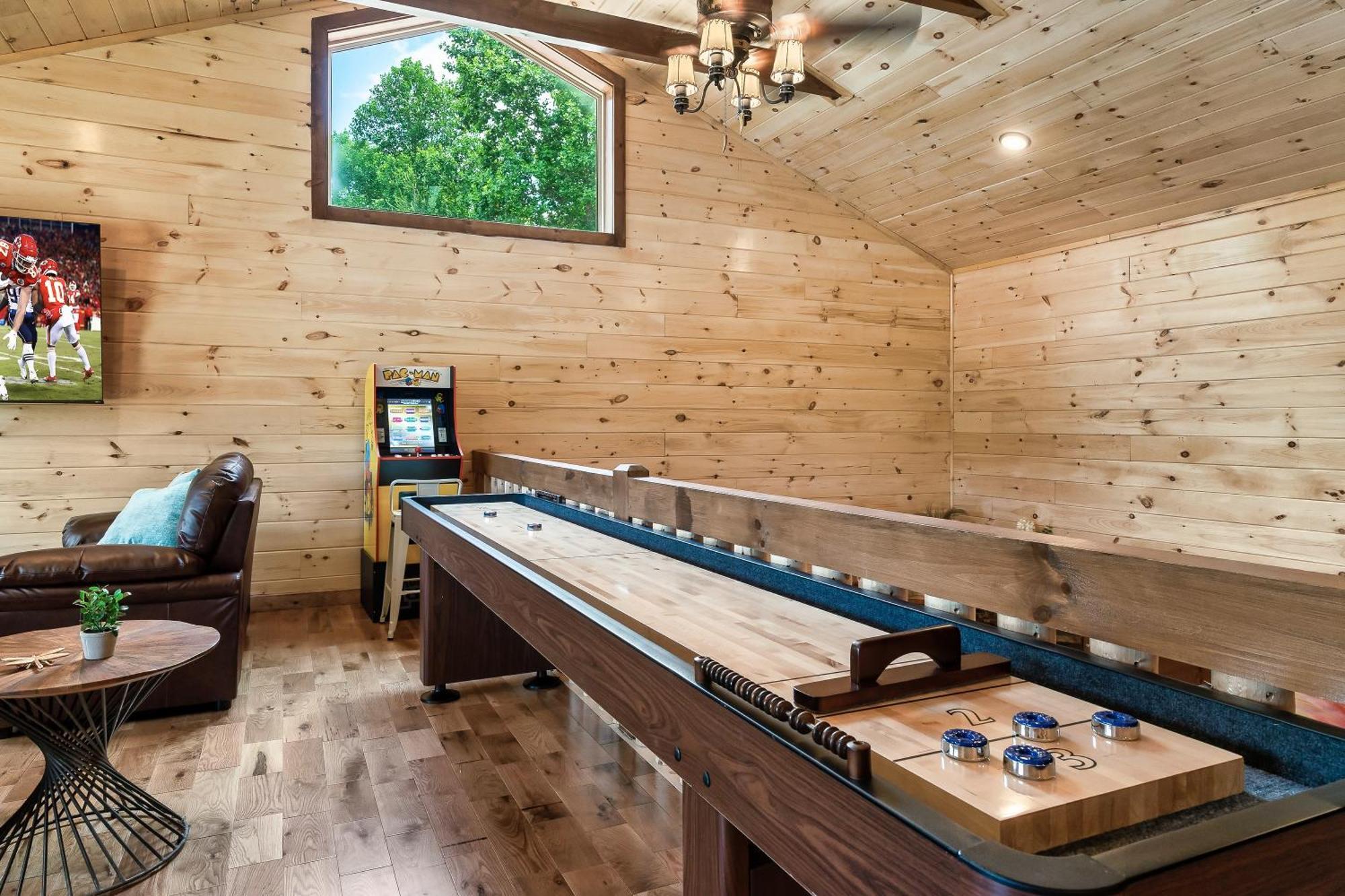 Smokiesboutiquecabins Would Love To Host You At Dolly'S Cute Cabin! 4 Suites With Private Bathrooms - Hot Tub, Fire Pit, Game Room, Resort Pool Open Memorial Day Through Labor Day! Gatlinburg Exterior foto